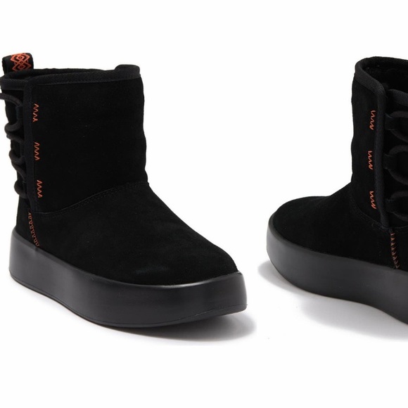 UGG】新品Classic Boom Ankle Boot UGG | Shoes | Ugg Classic Boom Black Ankle Boot Size 6 | Poshmark